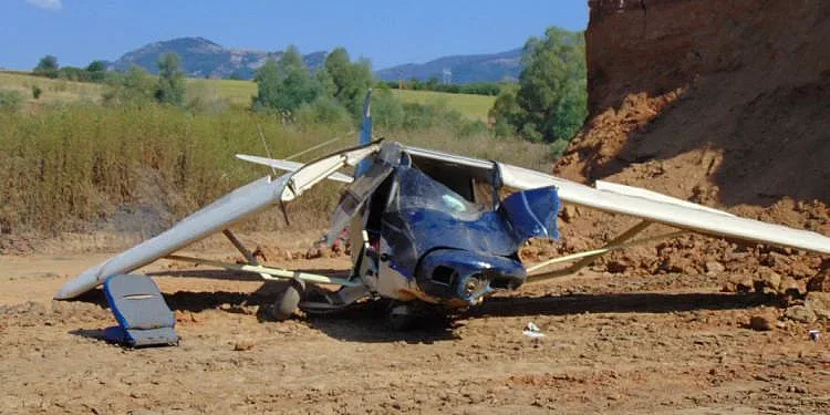 Зловещи подробности за падналия самолет