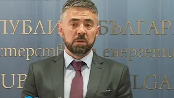 Жегите били виновни за скъпия ток, МИ2 вече работела на макс