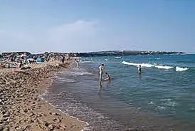 Двама се удавиха на плажа в Обзор заради мъртво вълнение