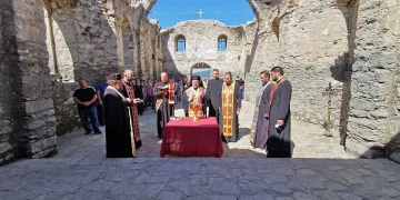 Божи знак в Потопената църква в яз. Жребчево