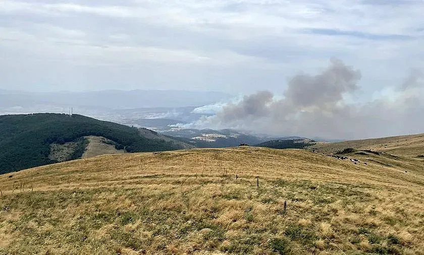 Македонският огнен ад пак настъпва към България