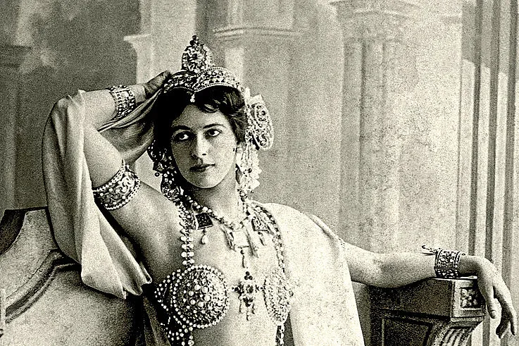 Мата Хари: Куртизанка ДА, шпионка НЕ!