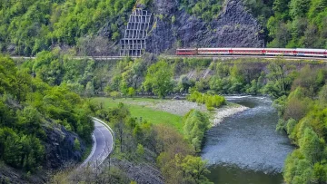 Свършиха билетите за пътуването с влак по стъпките на Вазов