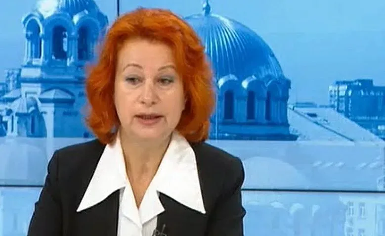 Проф. Христова заговори за трета доза за ваксинираните