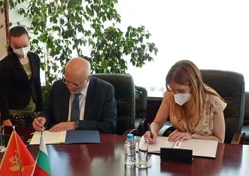 Министър от Черна гора дойде у нас, влезе в болница