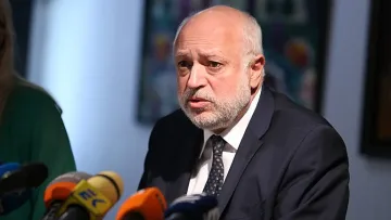 Колекцията на Божков обявена за легална от трима министри