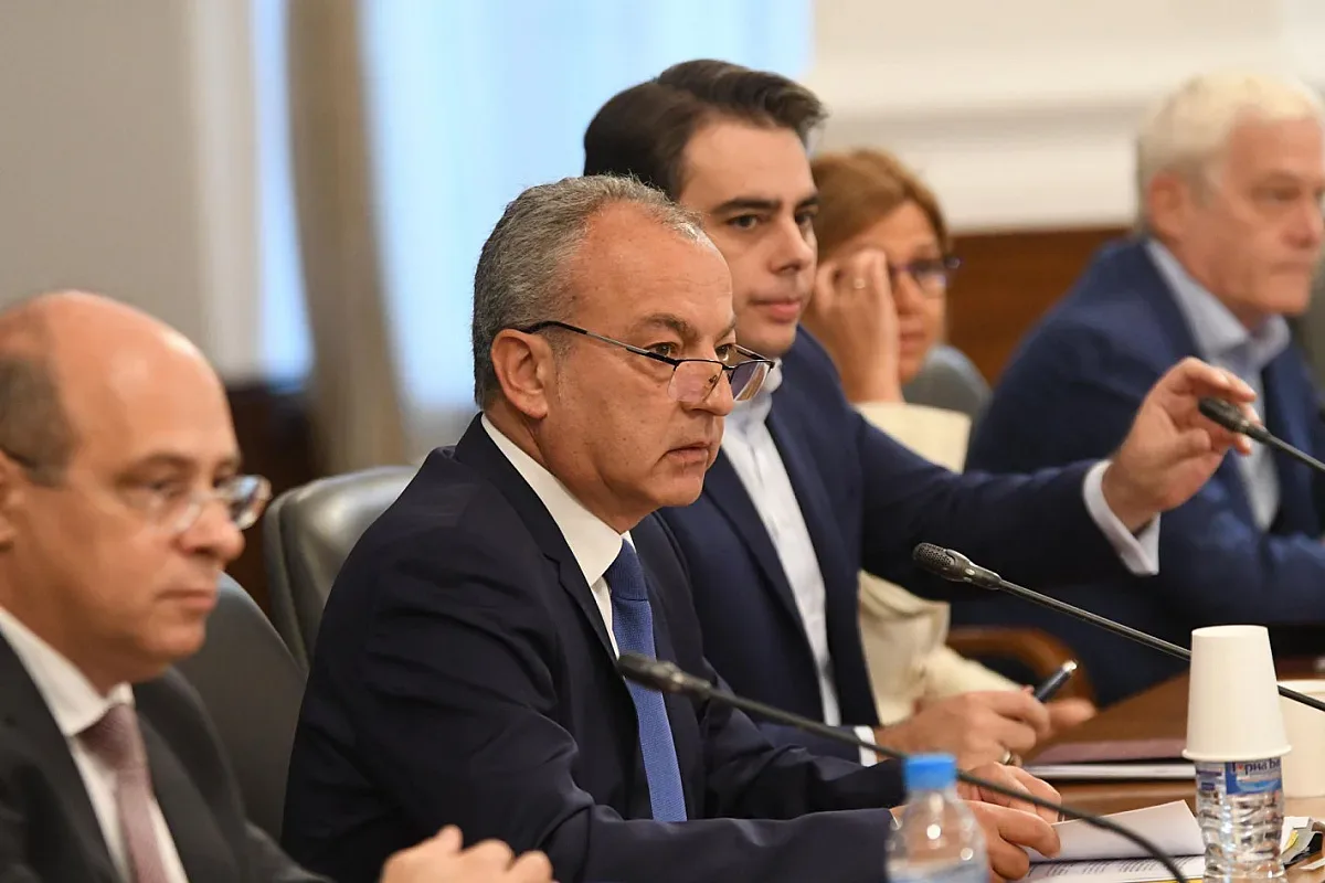 Тристранката реши - подкрепа на пенсиите и бюджета