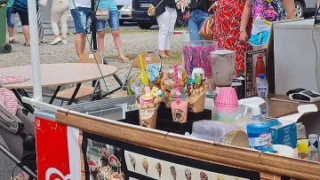 Тонове сладолед ви очакват в Бургас до неделя