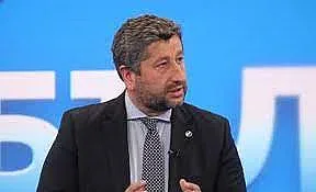 Хр. Иванов с ново искане към министрите. Гаранции за почтеност
