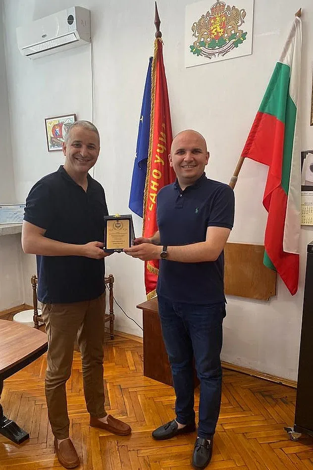 Илхан Кючюк патрон на конкурс за деца от България и РС Македония