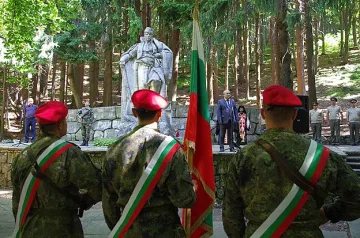 Казанлък почете 153 г. от славната битка на четата на връх Бузлуджа