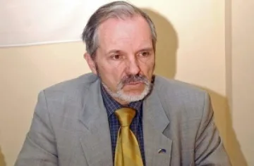 Доц. Великов: Николай Василев щеше да е добър премиер