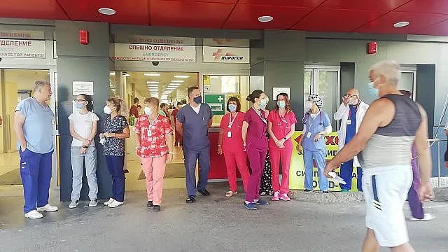 "Пирогов" на бунт в защита на Балтов