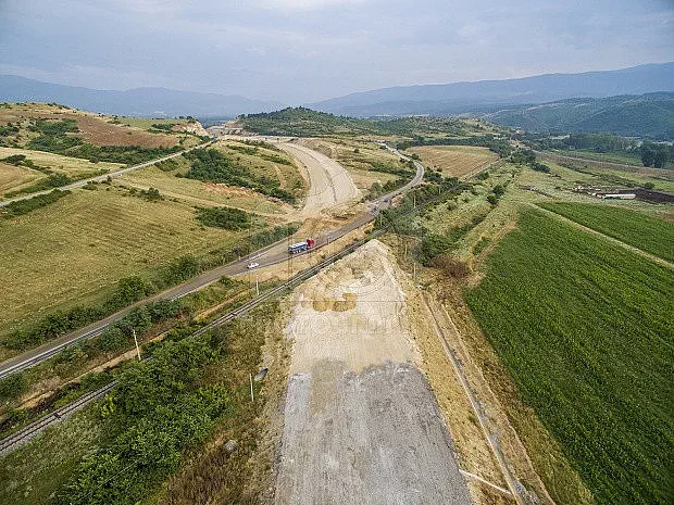 АПИ: АМ "Рила" ще изведе трафика извън София