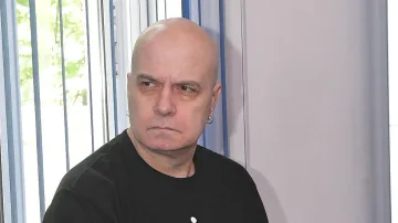 Слави със силни думи за героите на България