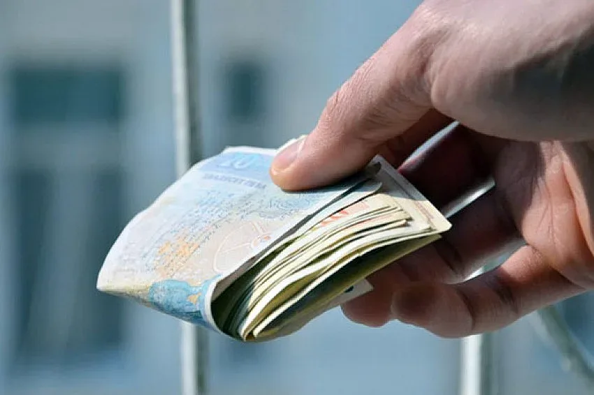 Спестеното от ресторанти и пътувания отиде за ремонти