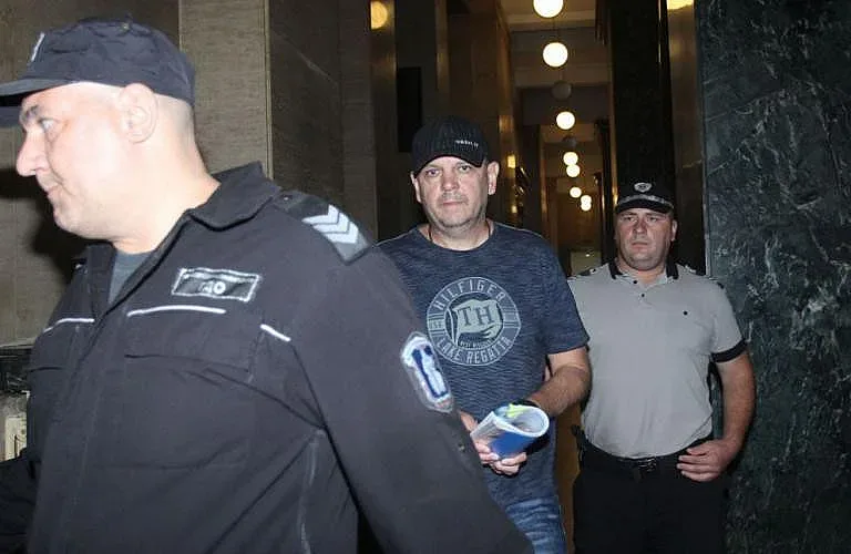 10 г. затвор за опиталия да убие Алексей Петров