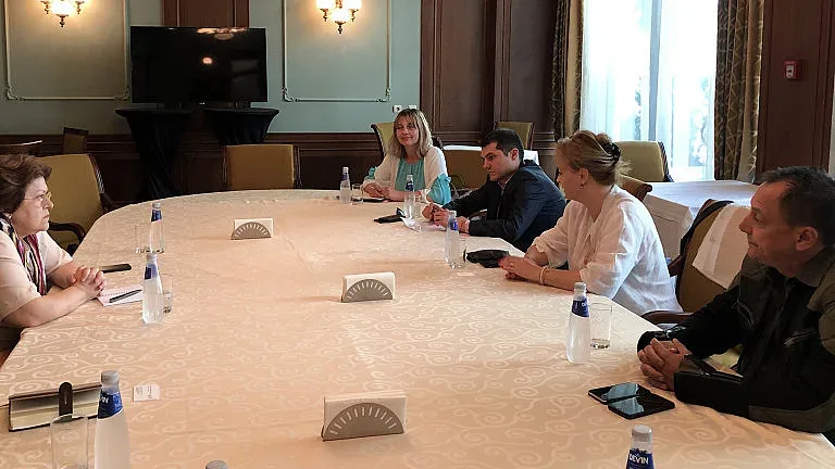 Дончева с тежка присъда за родния туризъм