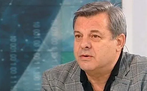 Петър Стоянов си взе последно сбогом с Бакърджиев (СНИМКИ)