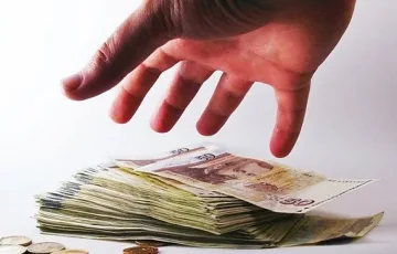 Наглеците нямат край. Обраха пациент в болница