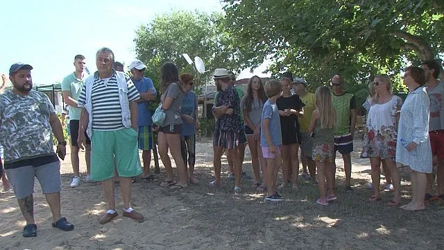 Протест в "Смокиня", къмпингарите били сървайвъри