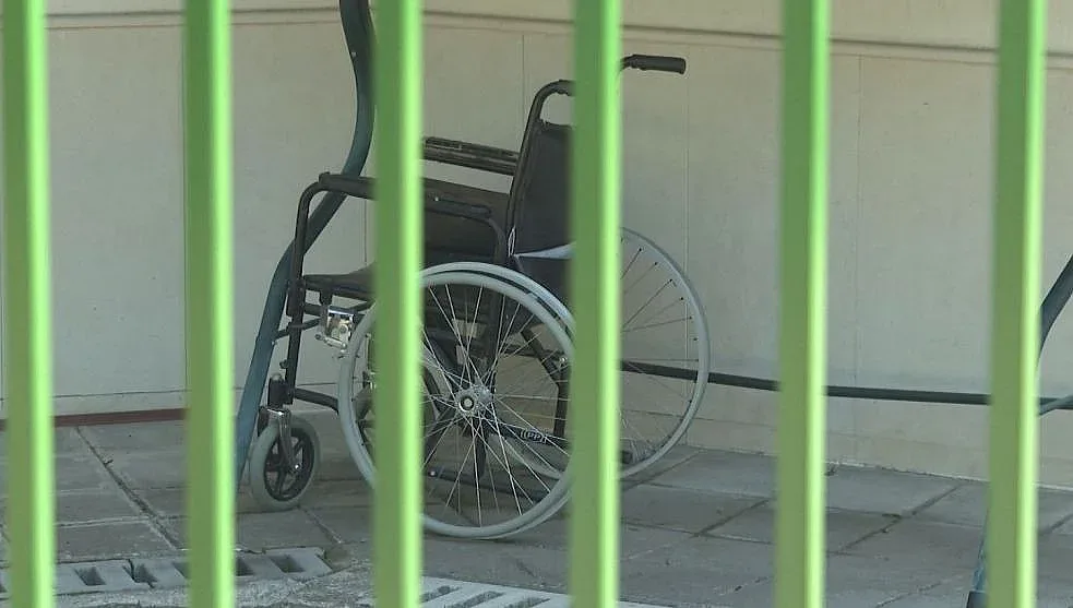 Ужас с дете от приют, едва спасиха пръстите му от ампутация