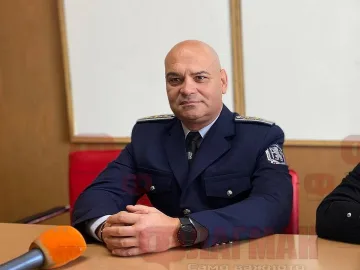 За първи път по морето. Изненада от полицията