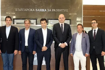 Петков представи новото ръководство на ББР. Ето го