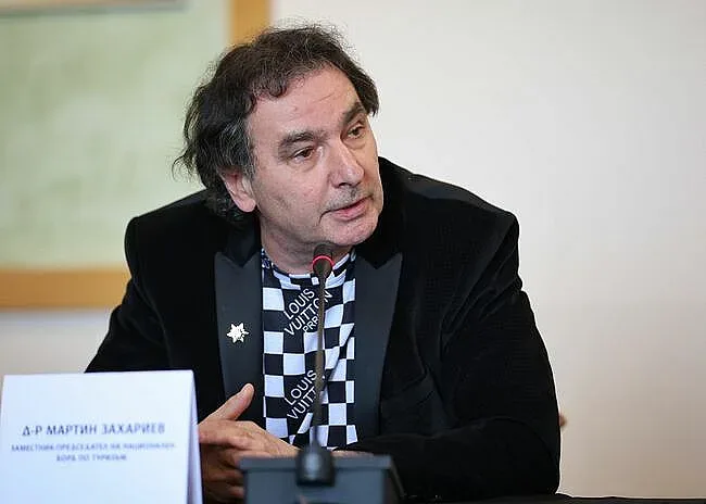 Мартин Захариев с призив за "Бранд България"