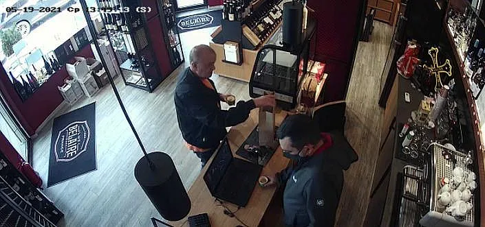 МВР няма да проверява кадрите с Узунов