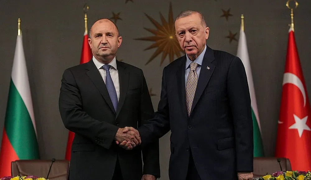 Радев разговаря с Ердоган. Какво обсъдиха