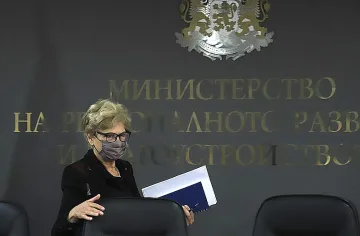 Комитова: Пренебрегната е пазарната икономика