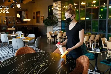 Работници няма, шефове не се търсят