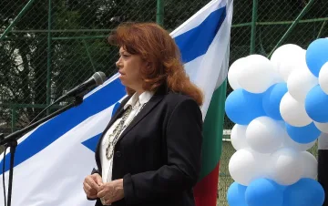 Йотова: Да бъдем нащрек за новия фашизъм