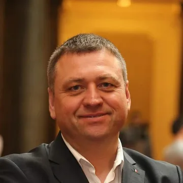 Eрджан Ебатин: България е нашата родина!