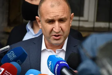 Радев: Без партийна война,искам правителство!