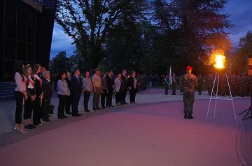 Тържествена заря-проверка, в памет на Христо Ботев в Казанлък