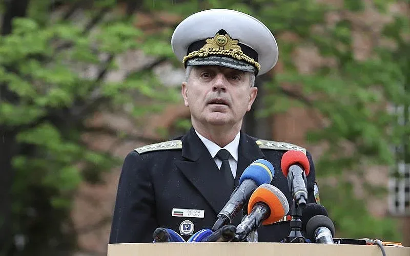 Началникът на отбраната с обяснение за Чешнегирово