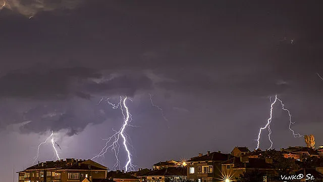 Бурите взеха и човешки живот/ОБНОВЕНА/