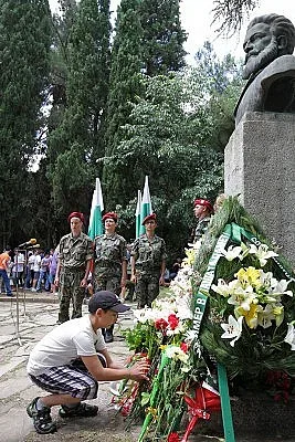 Стара Загора почита паметта на Христо Ботев