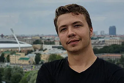 Протасевич към пилотите: Не кацайте, ще ме убият!