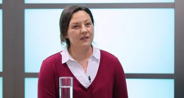 Щерката на Пирински видя кусури на Нинова