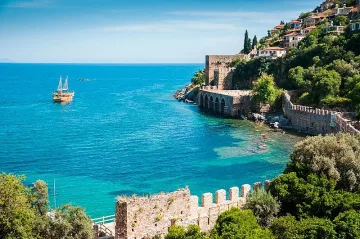 Къде отлетяха българите за 24 май?