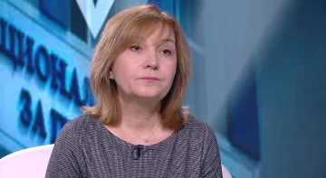 Бившата шефка на данъчните отива в пенсия