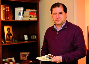 Доц. Борислав Цеков: Фондът на фондовете не подпомага икономиката. Докога?