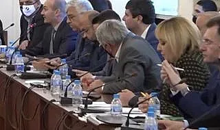 Комисията Манолова: Магистралите - на прокурор
