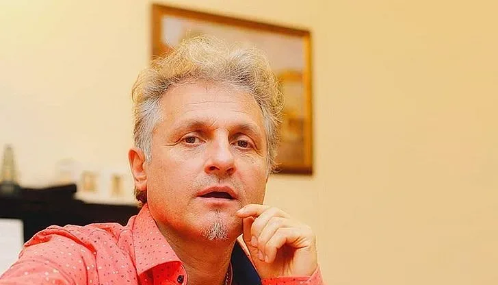 Къци каза какви коли карат културните шофьори