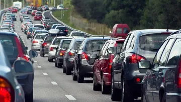 Започна се! Аварии и тапи по ключови пътища