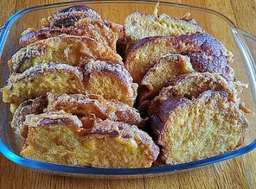 Направете пържени филии от стария козунак