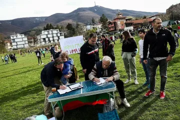 Скандал. Бунт изгони герой от САЩ 94